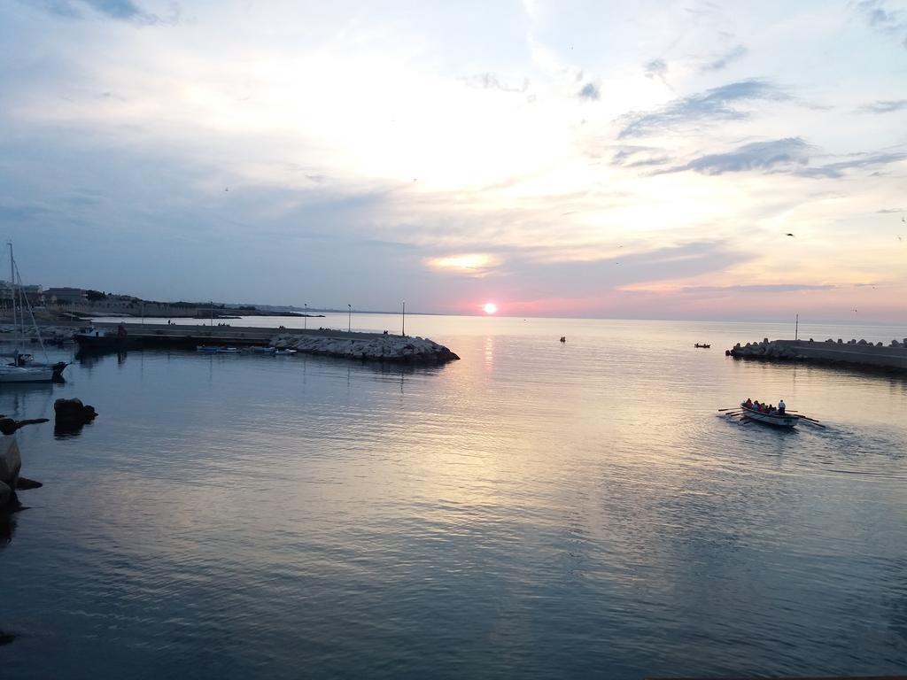 Il Da Vinci casa vacanze Giovinazzo Esterno foto